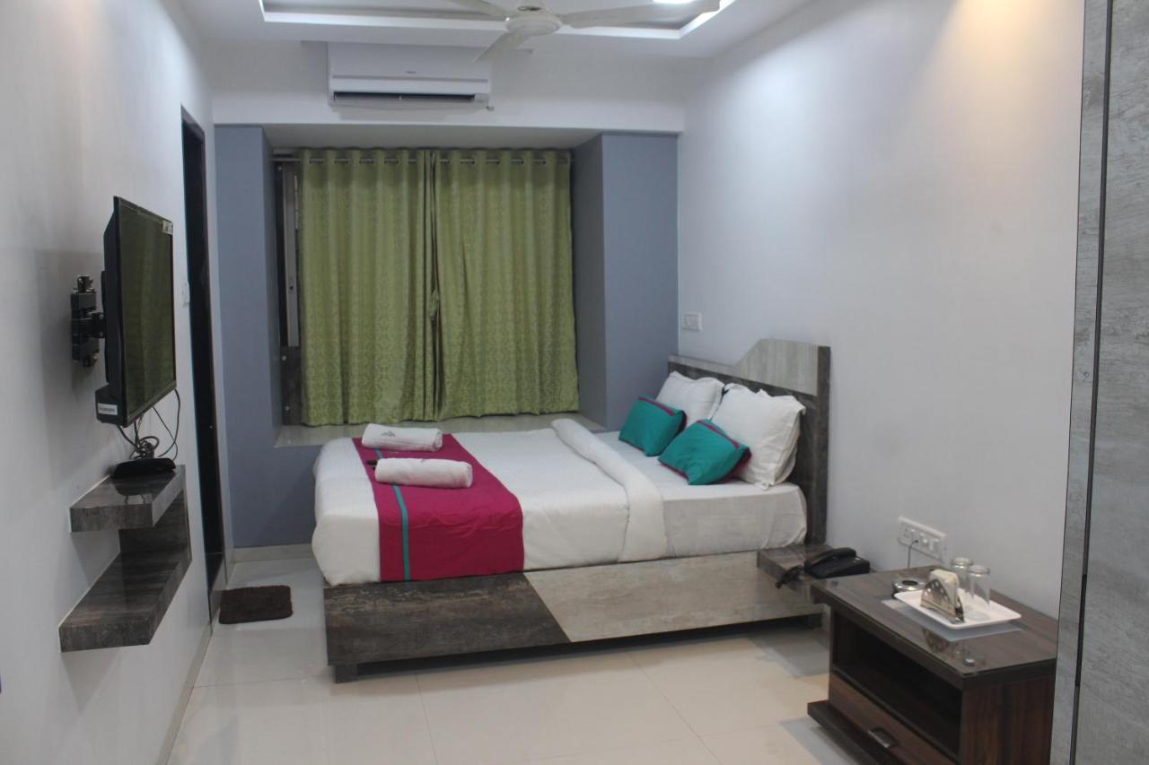 Hotel Park Inn Andheri West Mumbai Exterior foto
